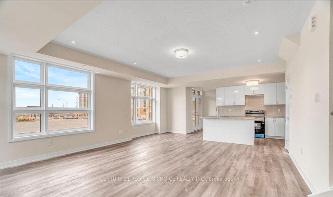 15 Fieldridge Crescent Unit 14 photo 3
