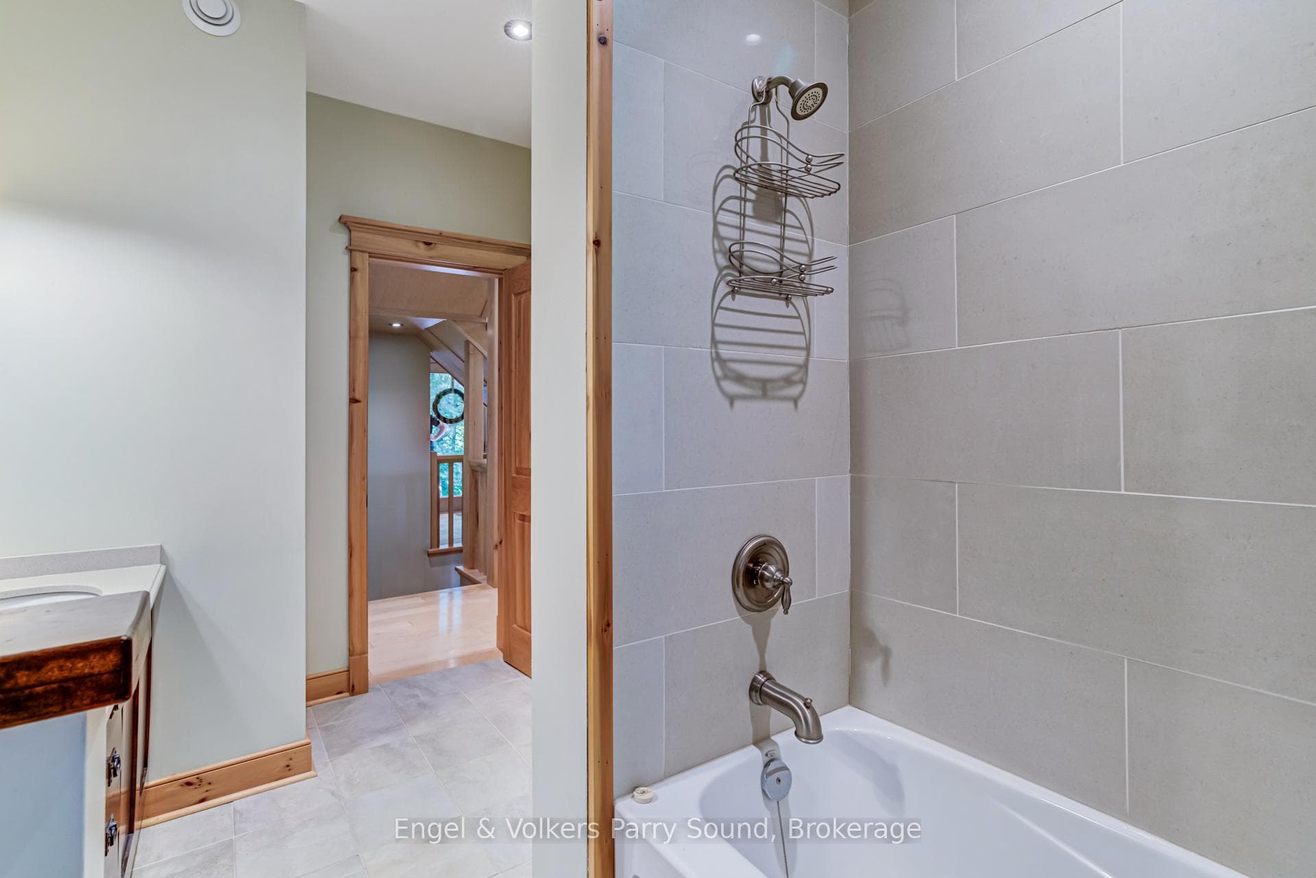 35 SHAKELL Road photo 18