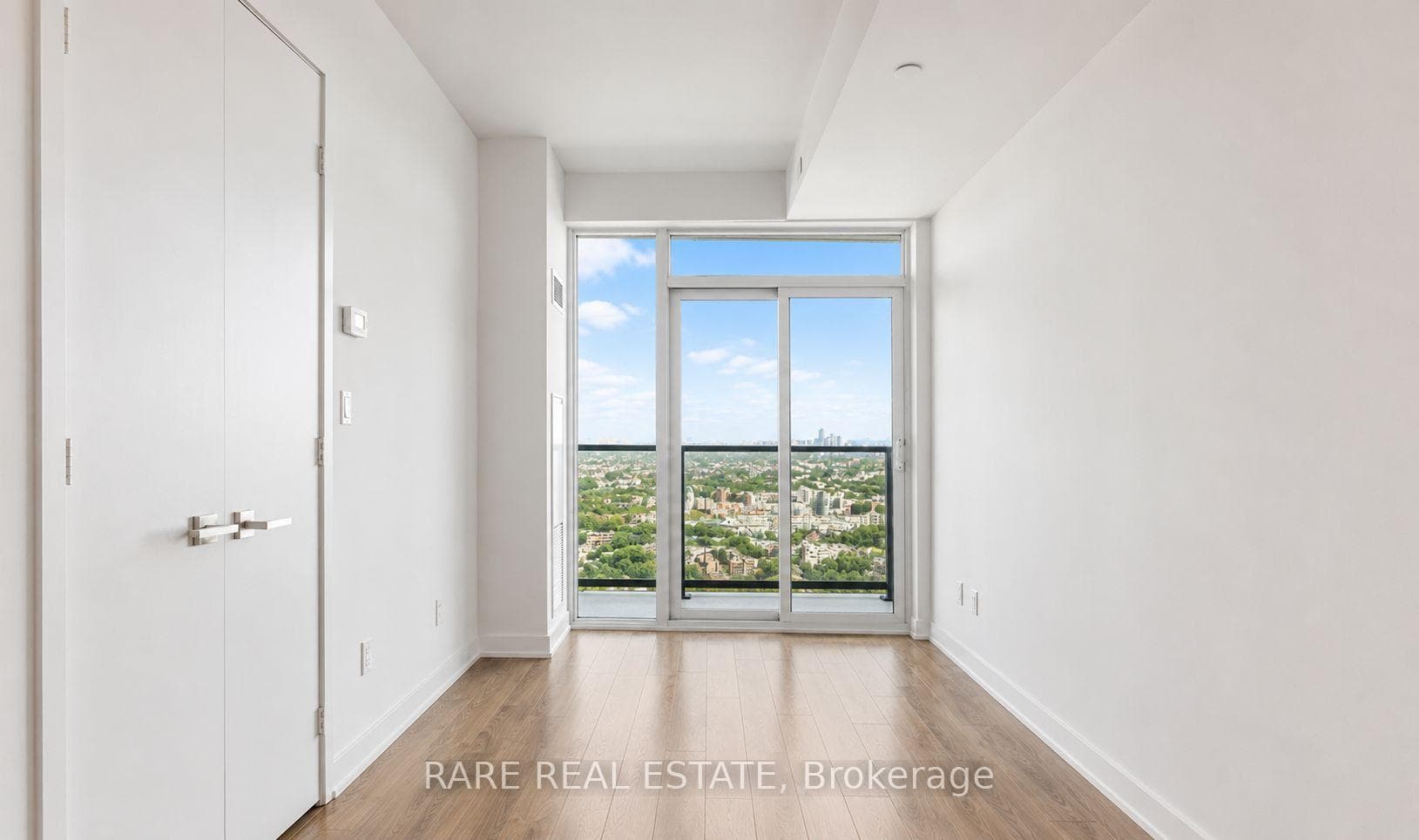 50 Ordnance Street Unit 1208 photo 8