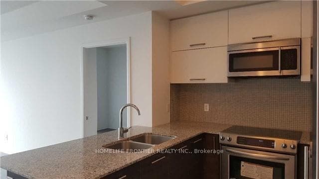 5162 Yonge Street Unit 3315 photo 5