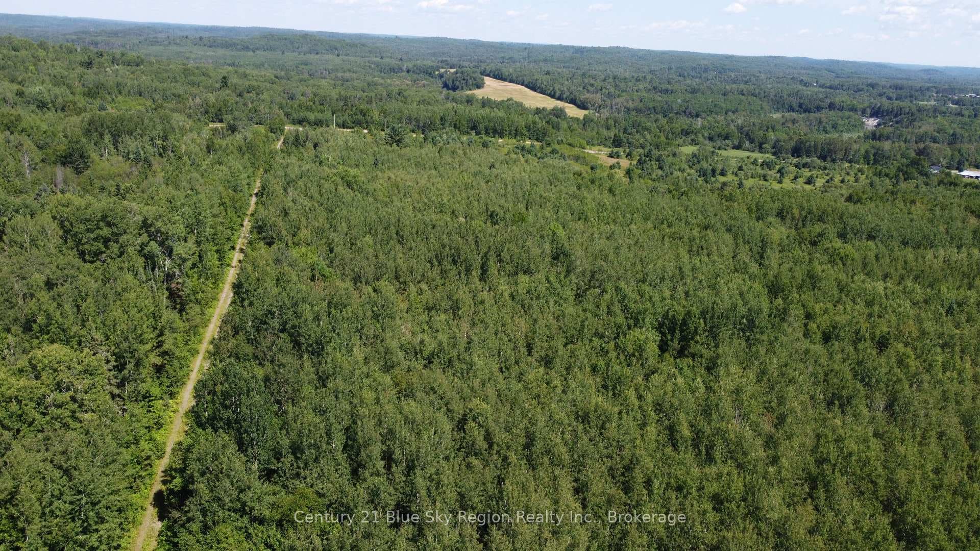 PCL 13716 Rochon Road photo 21