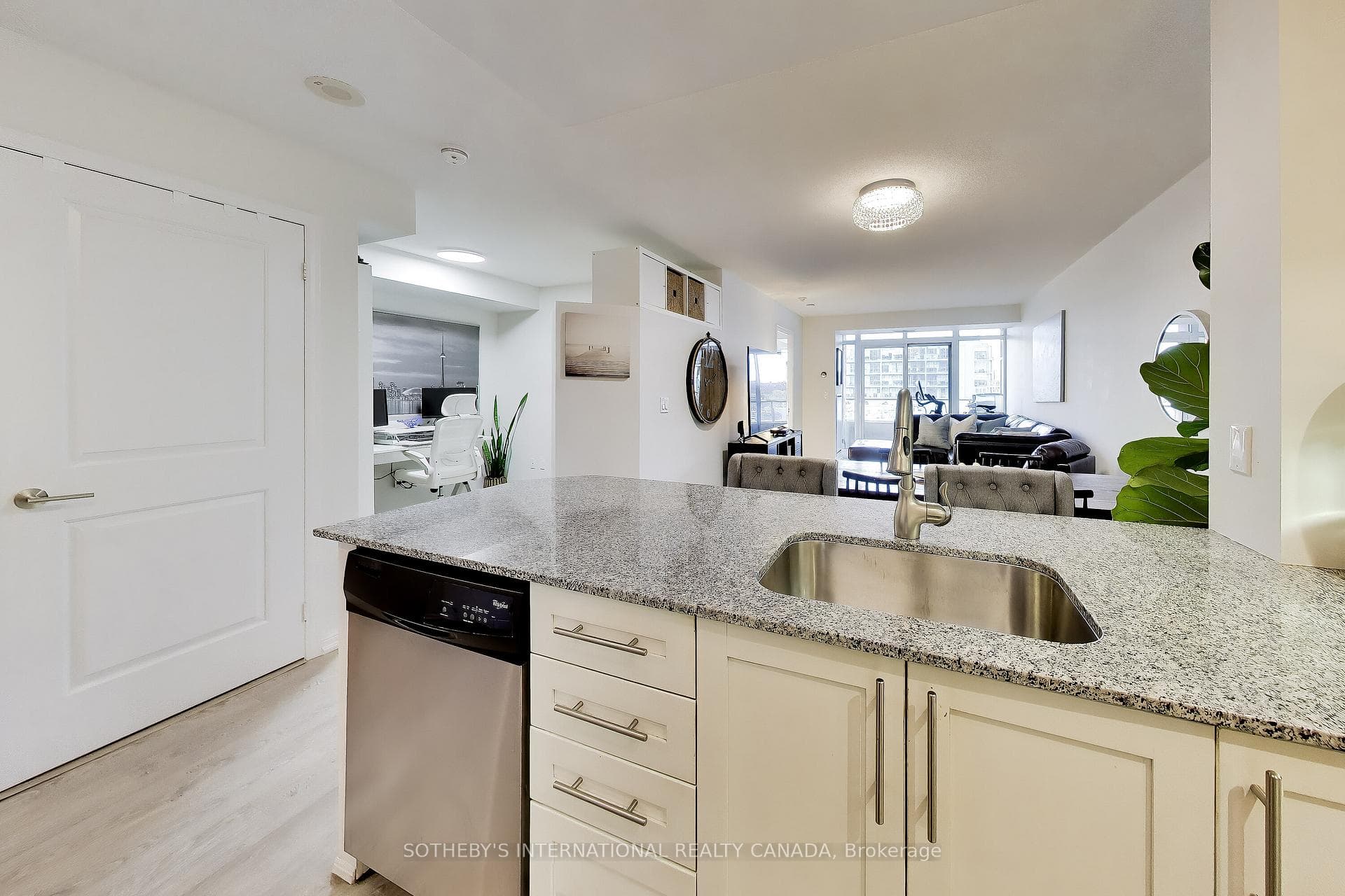 85 East Liberty Street Unit 720 photo 5