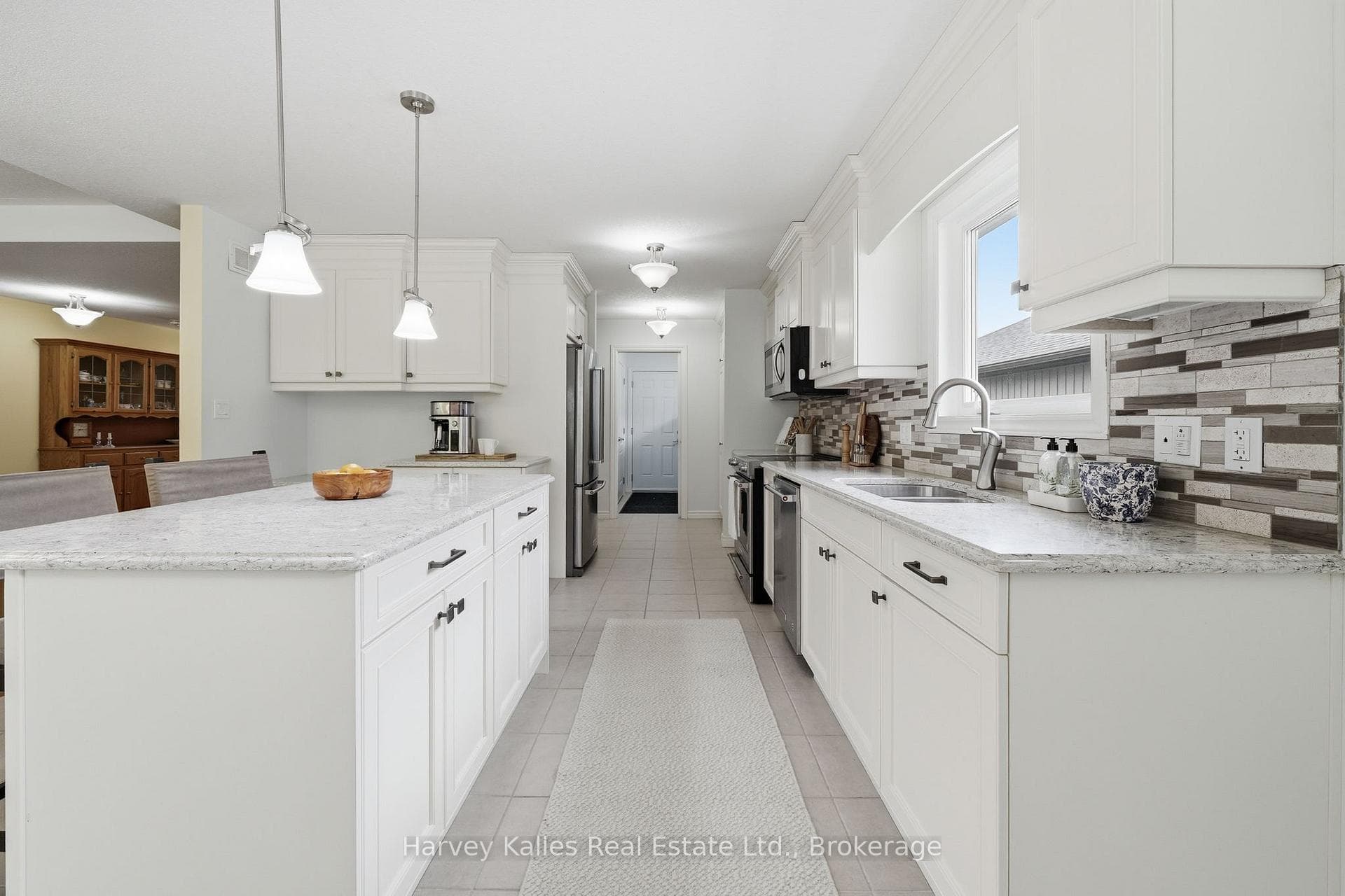 39 Conger Drive photo 14