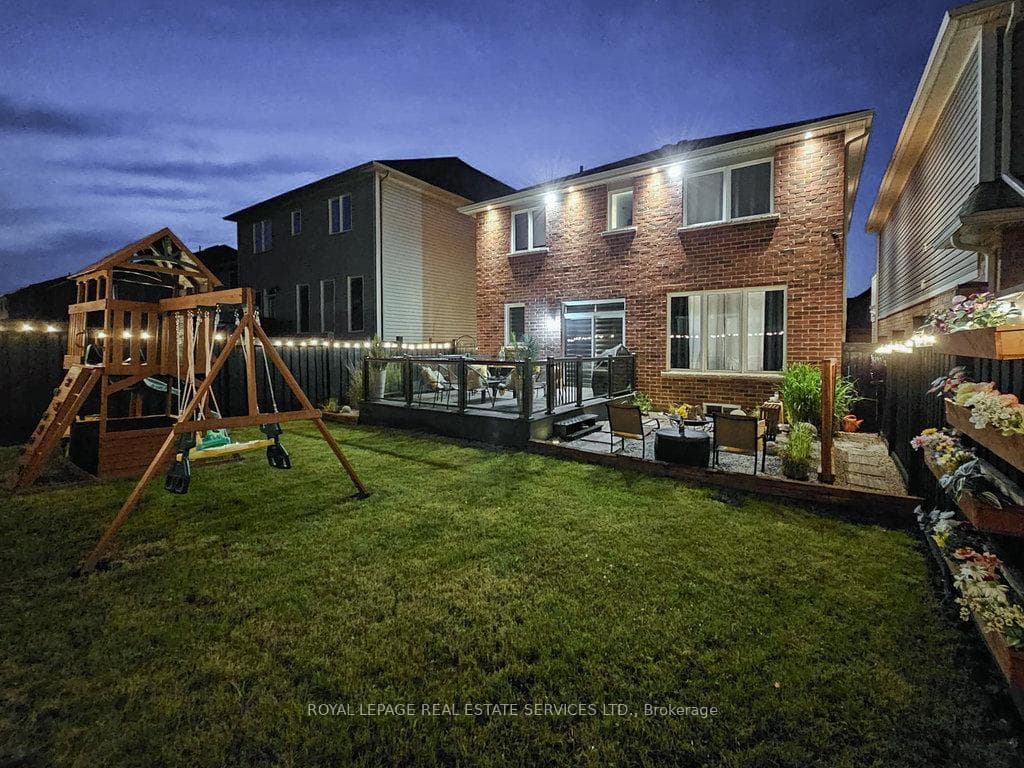 15 Mcallistar Drive photo 42