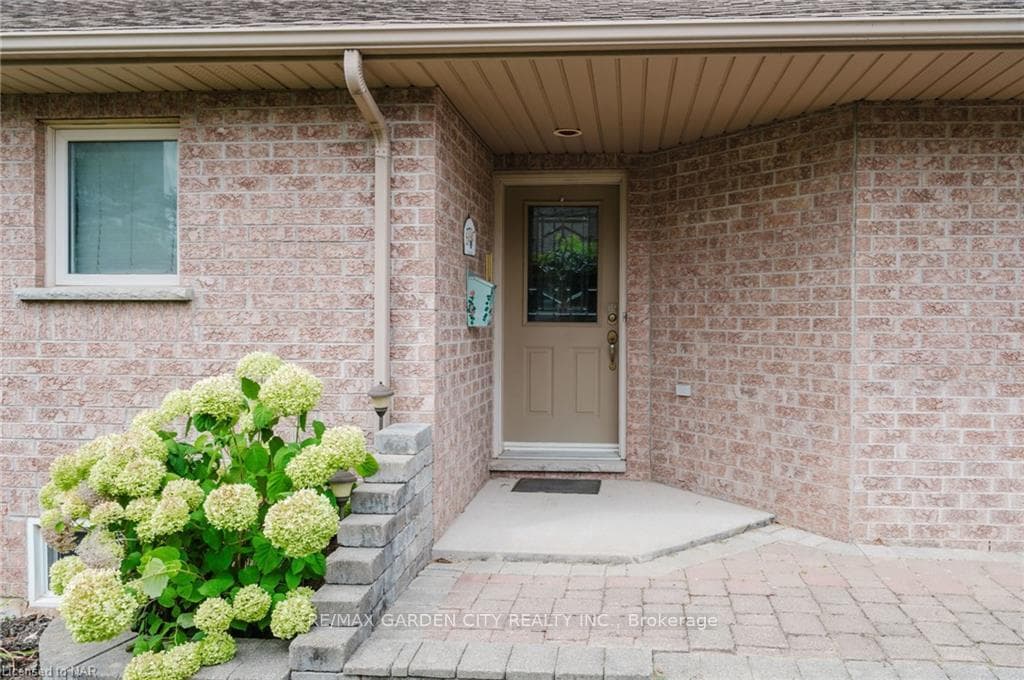 72 Bridgewater Court photo 6