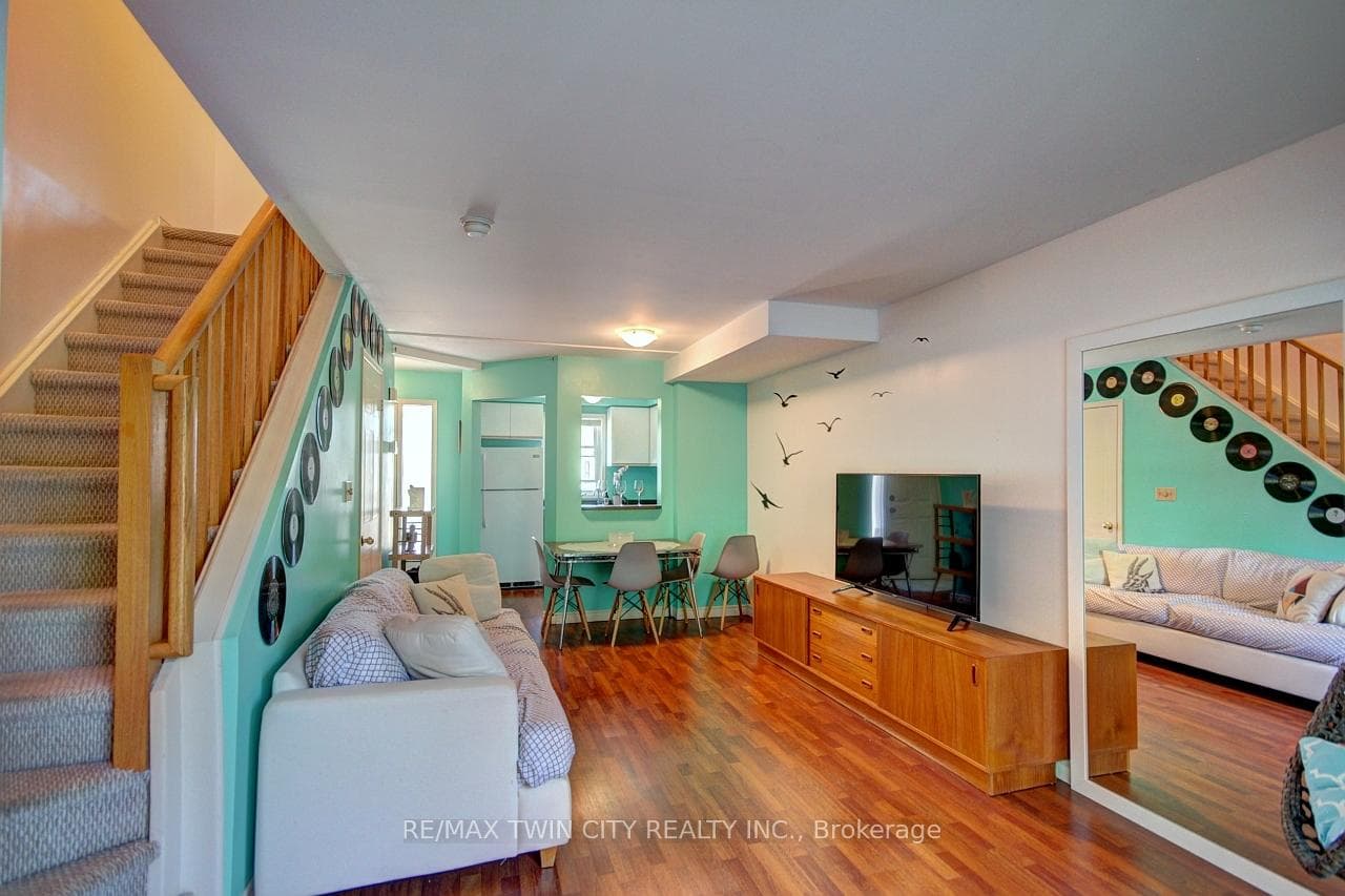 465 BEECHWOOD Place Unit 9 photo 9