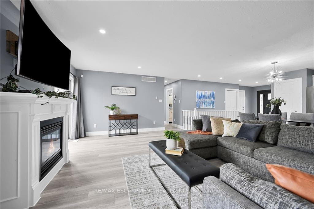 51 ASHBURY Lane photo 7