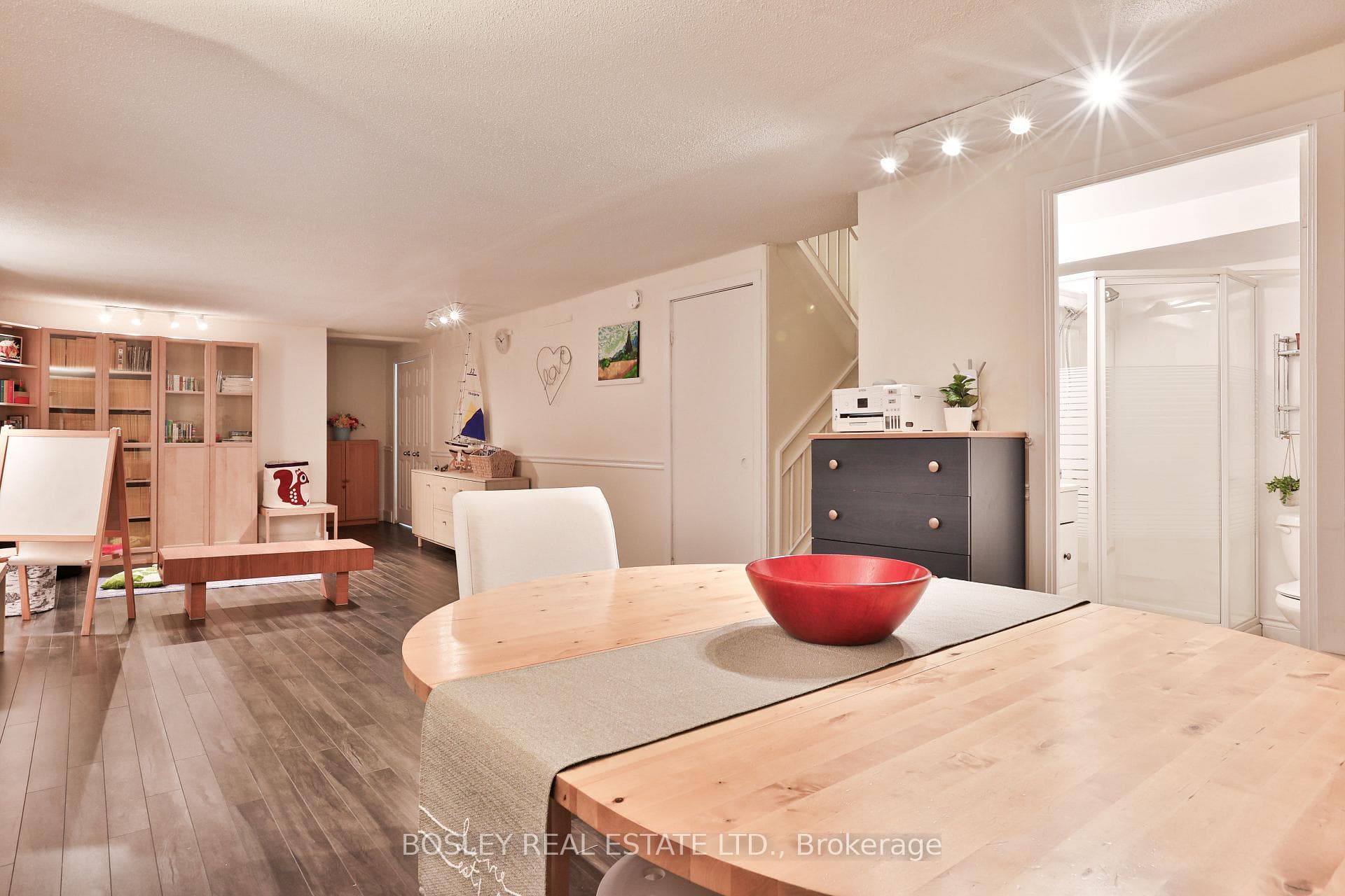1250 Mississauga Valley Boulevard Unit 4 photo 30
