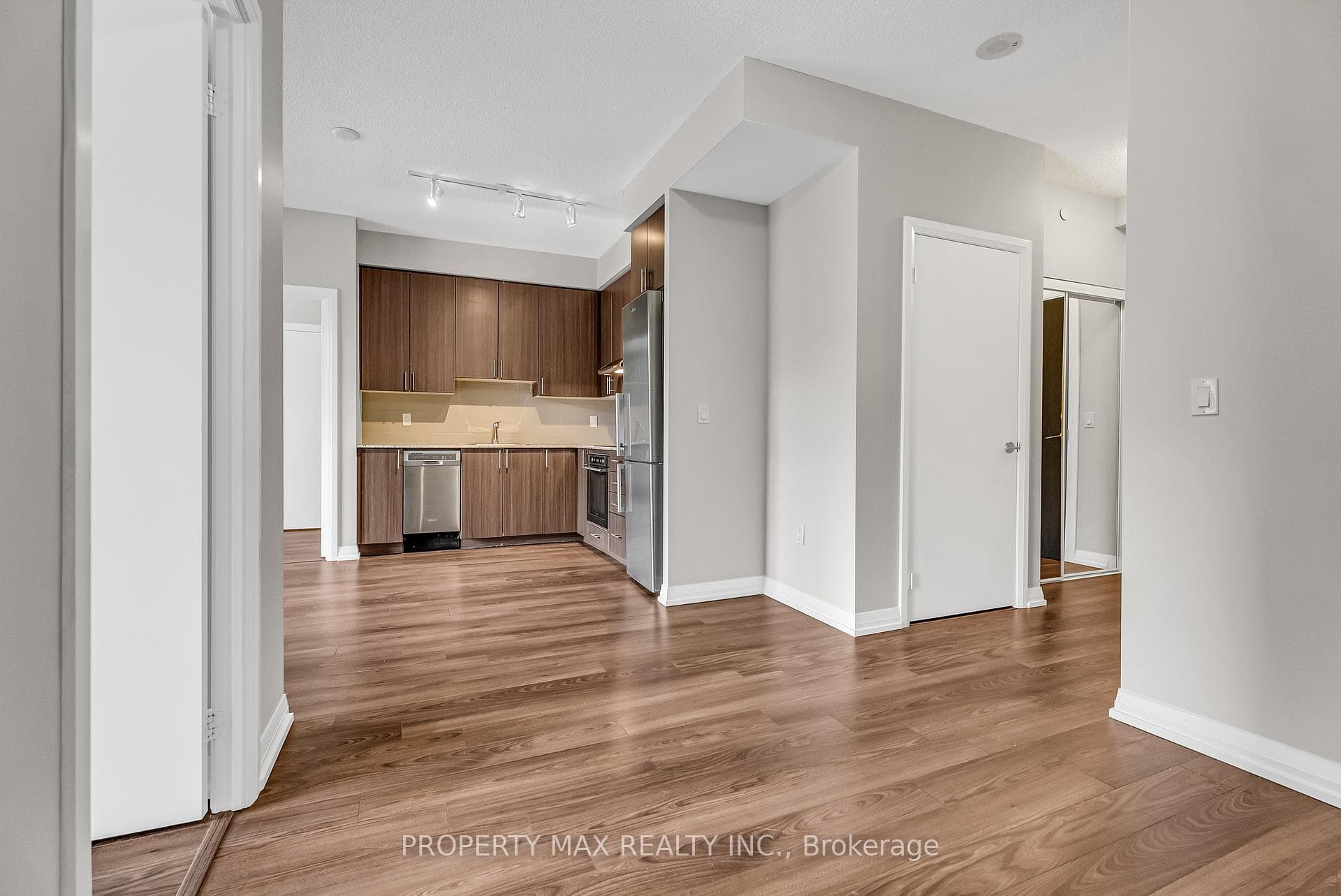 55 Ann O'reilly Road Unit 229 photo 19