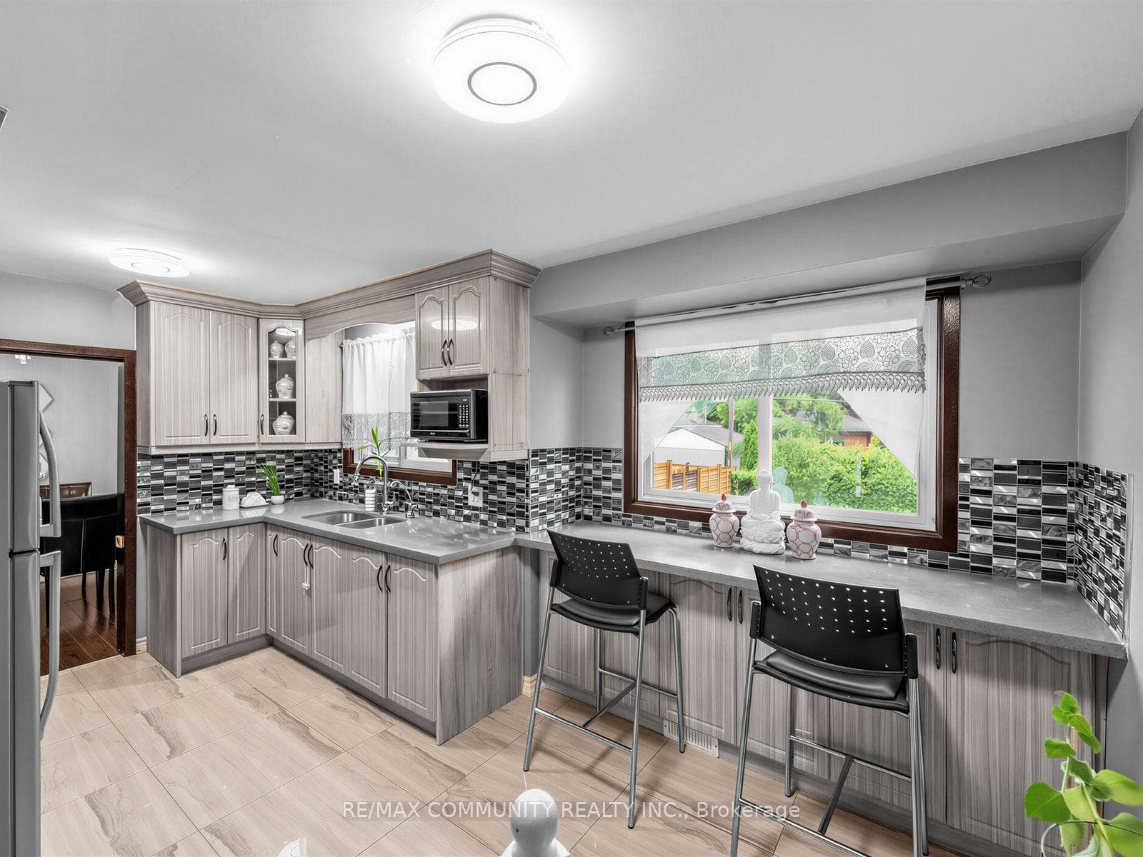 1397 Charles Drive photo 18