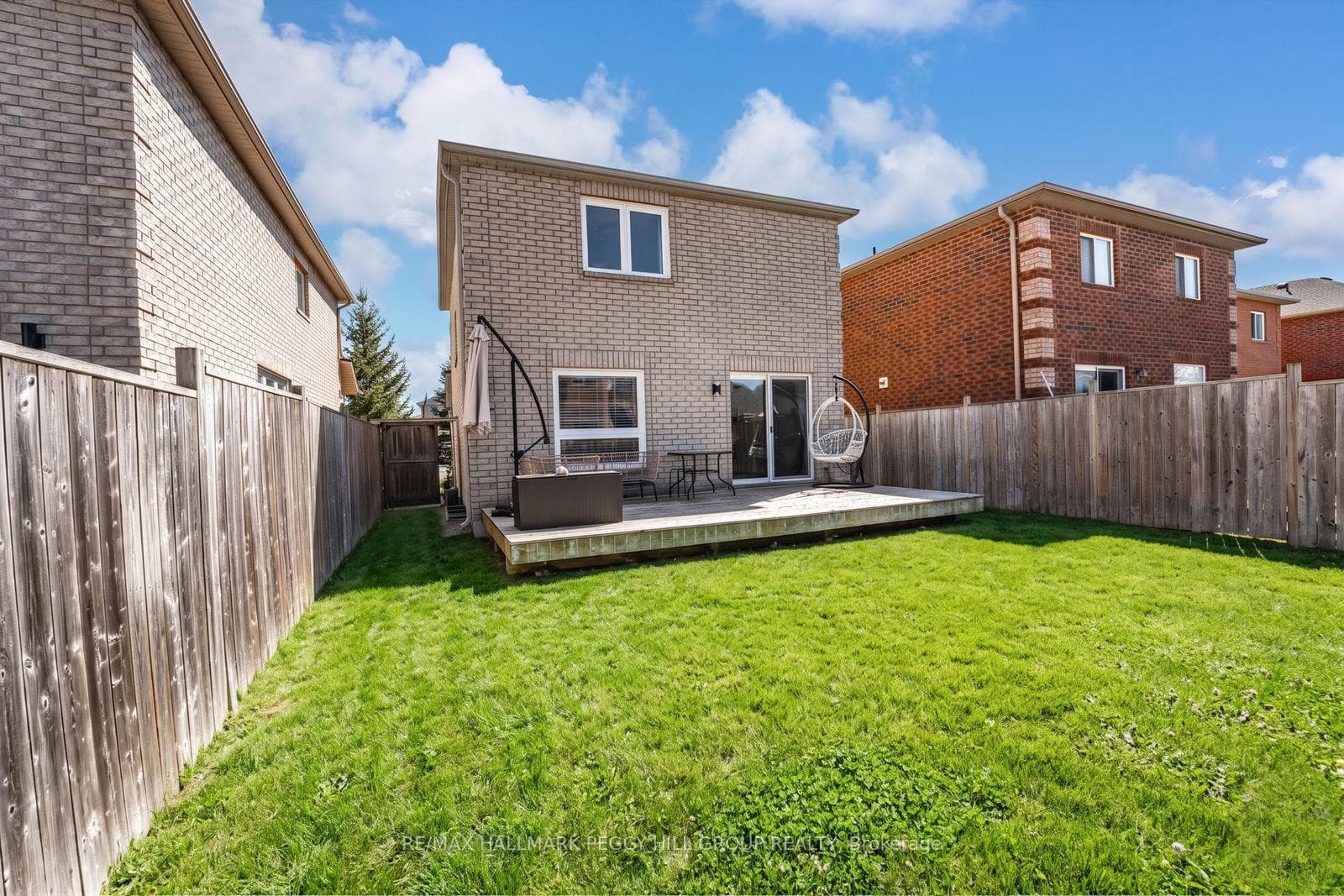 34 Coronation Parkway photo 10