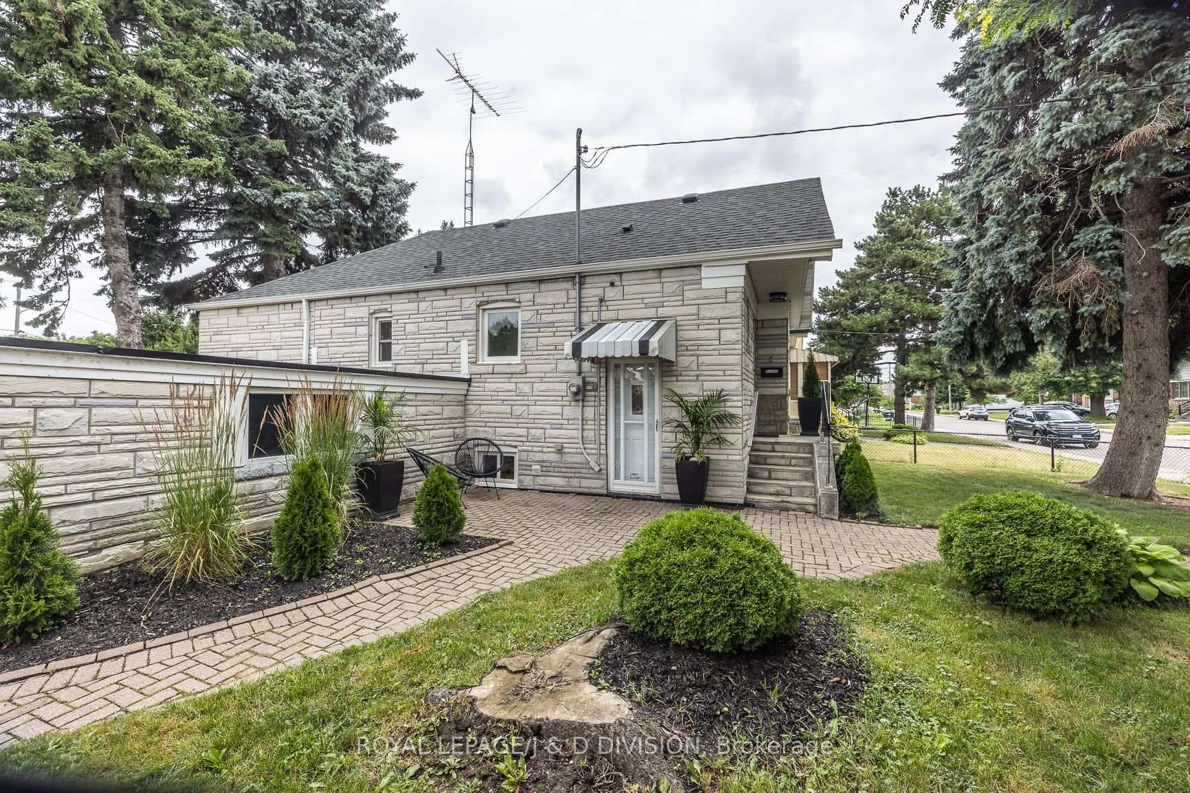 4 Joanith Drive photo 4
