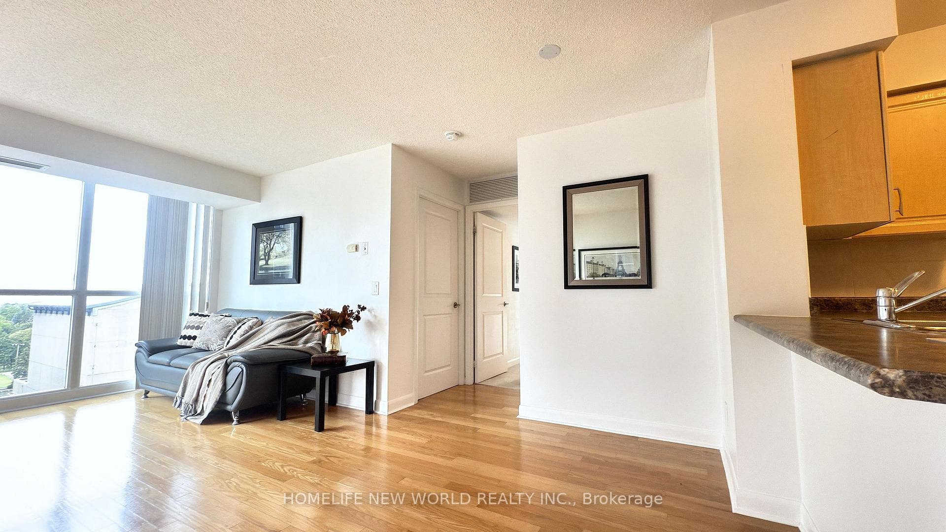 4978 Yonge Street Unit 1209 photo 15