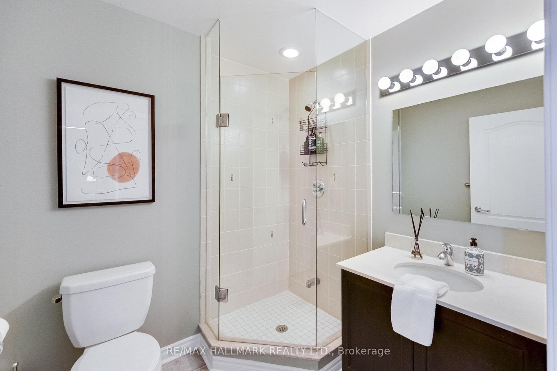 Second Full Bathroom