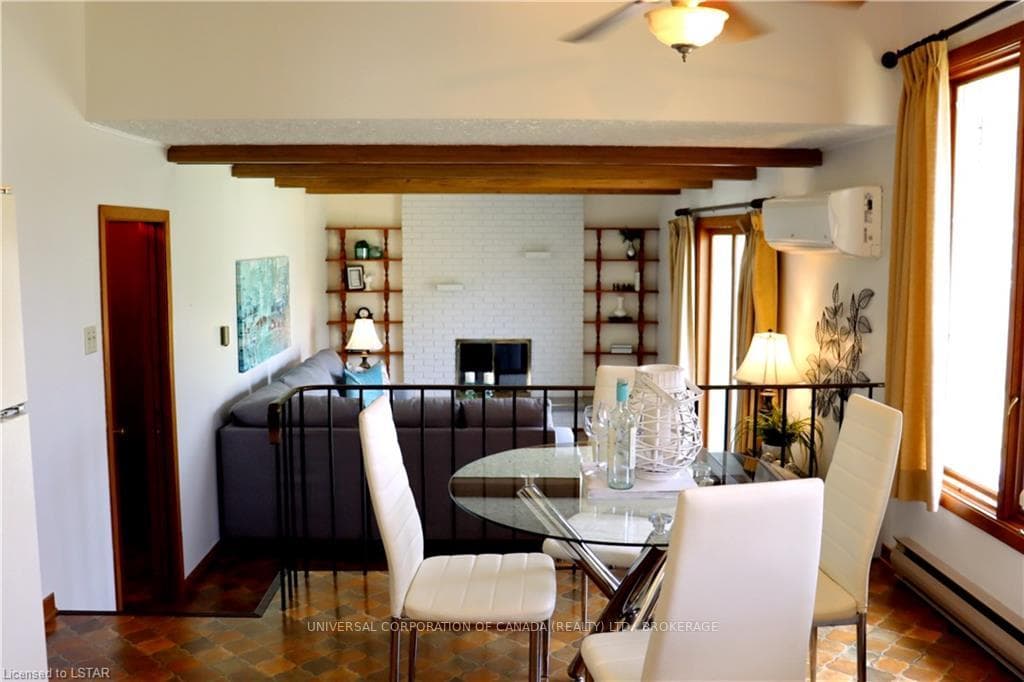 23 MOORE Avenue photo 10