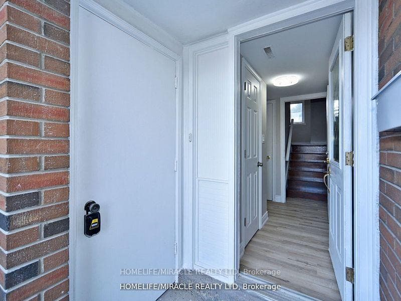 6429 Finch Avenue Unit 82 photo 5