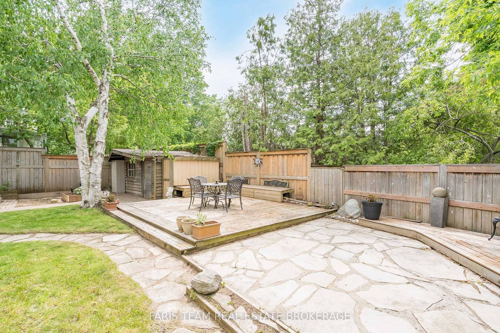 82 Bayview Drive photo 40