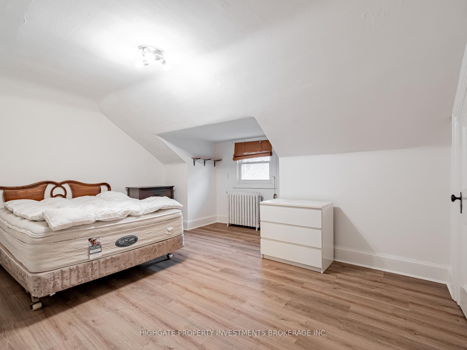 351 Palmerston Boulevard Unit 3rd Flr photo 16