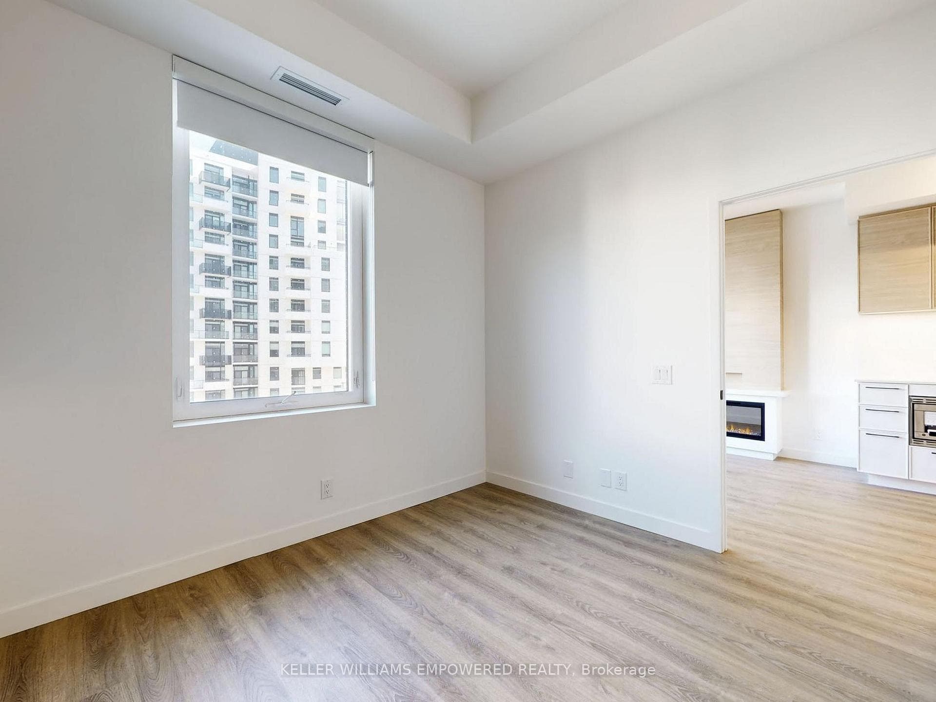 1050 Eastern Avenue Unit 826 photo 24