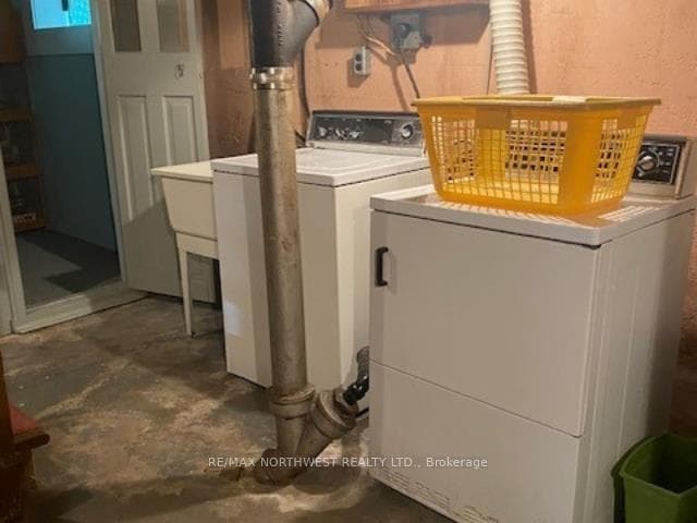 236 Fourth Street photo 29