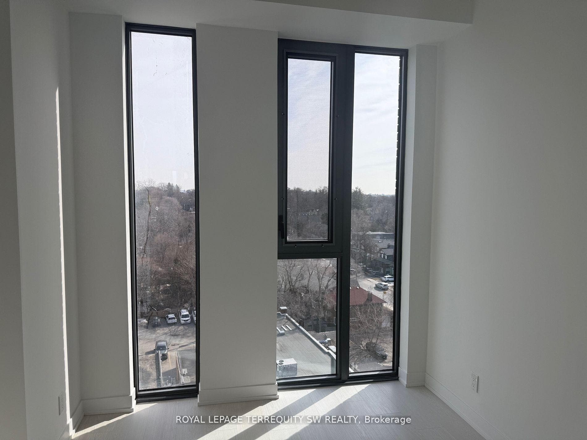 1 Hillsdale Avenue Unit 804 photo 6