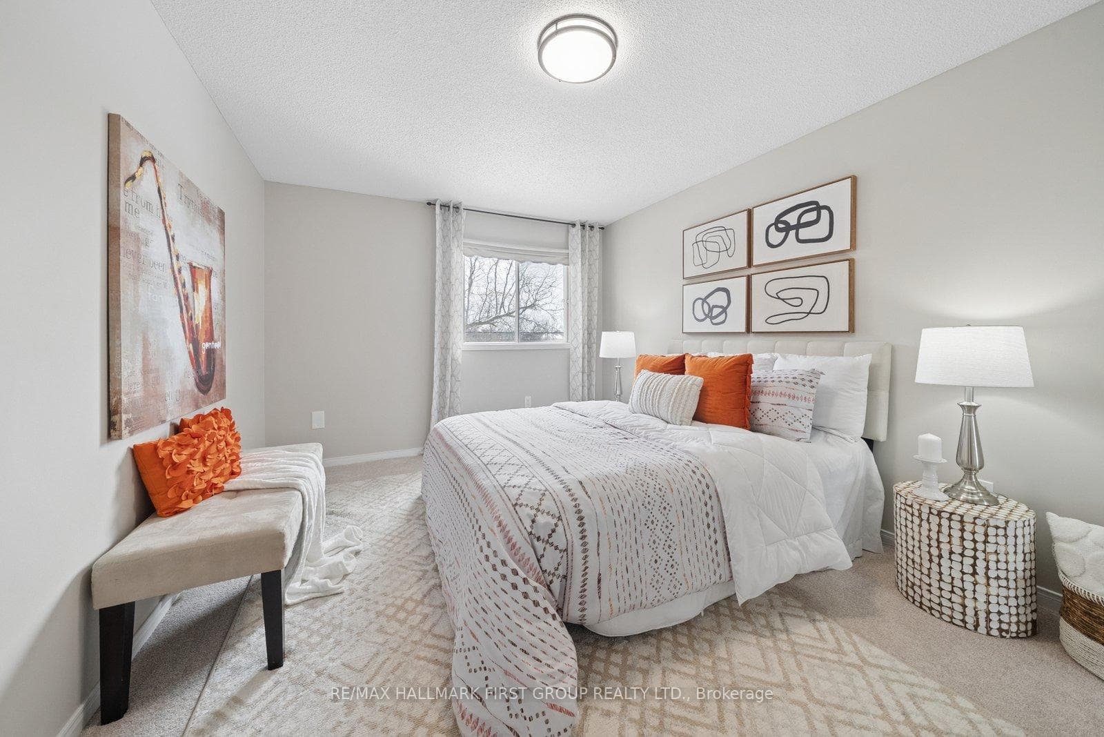 658 Cognac Crescent photo 21