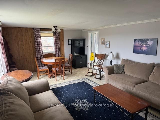 5083 Long Point Road photo 4