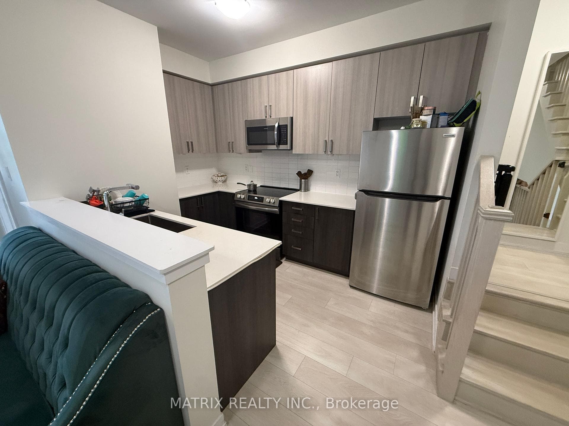 1865 Pickering Parkway Unit 708 photo 3