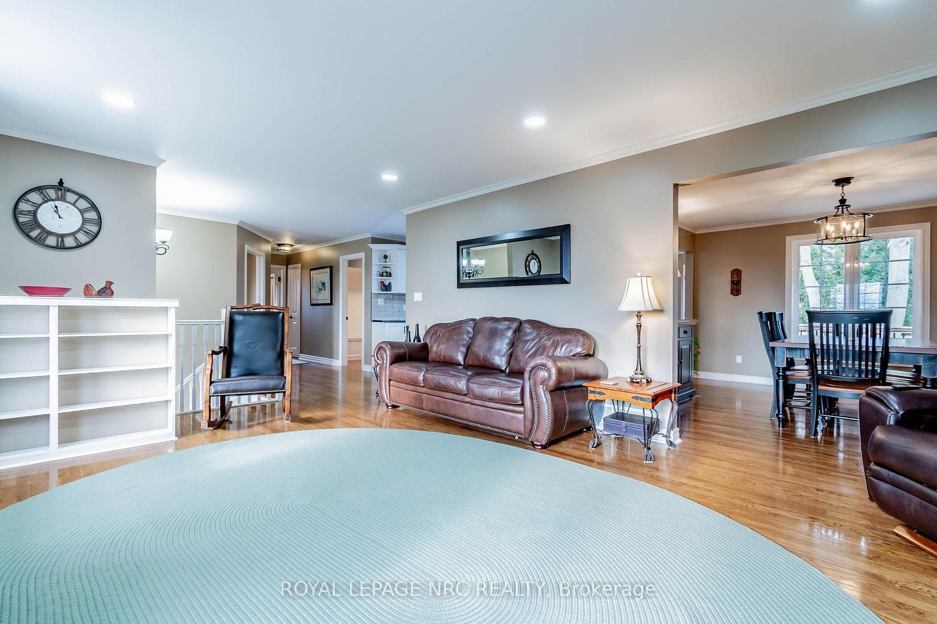 399 Canboro Road photo 11
