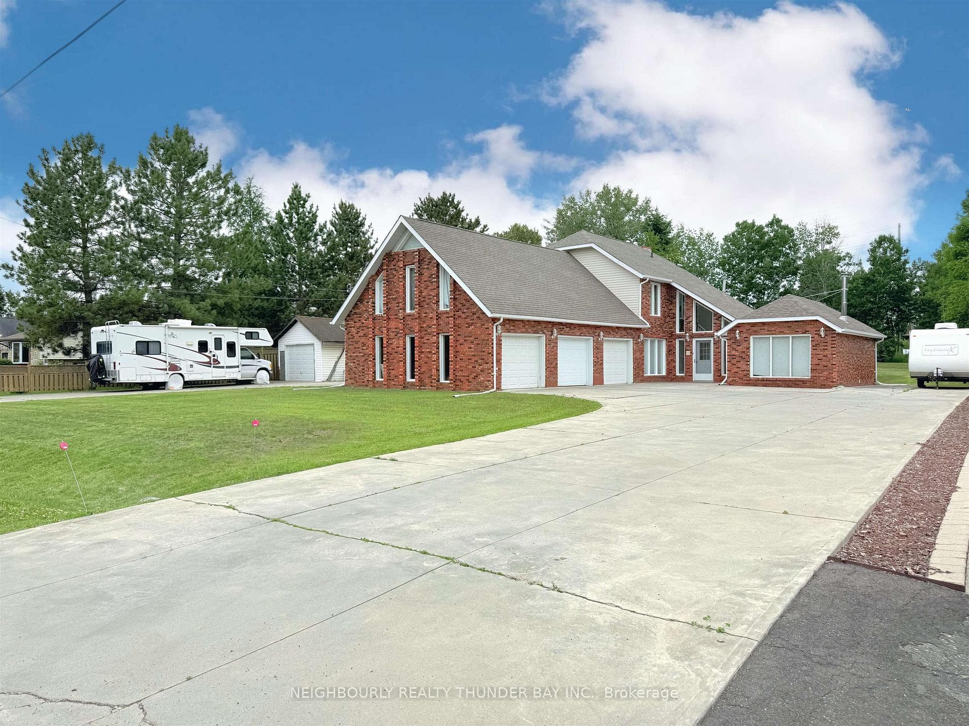161 Ridgecrest Road photo 3