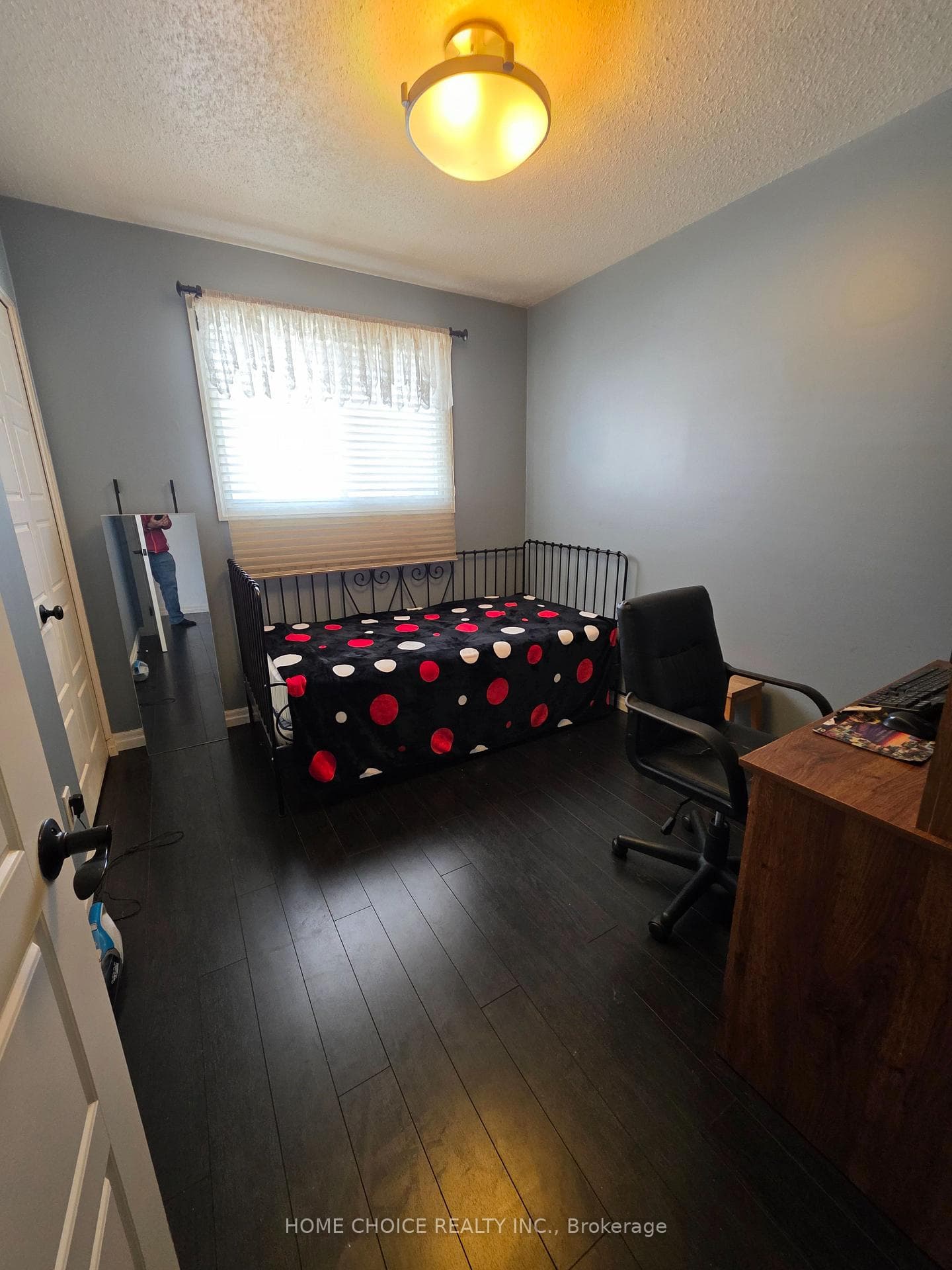 637 Pineridge Road photo 27