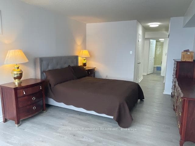 2330 Bridletowne Circle Unit 1112 photo 24
