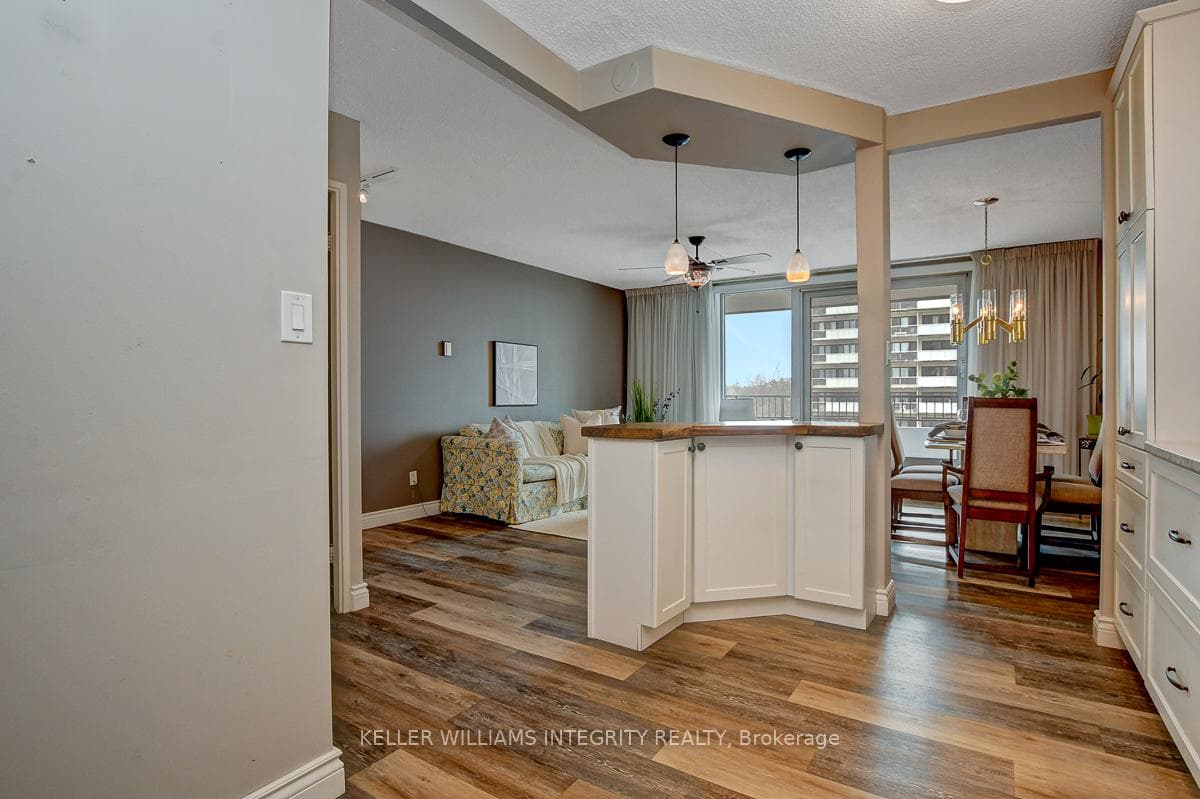1785 Frobisher Lane Unit 1006 photo 24