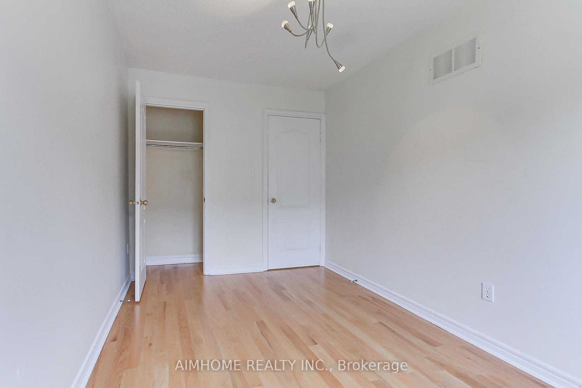 177 Denise Circle photo 22