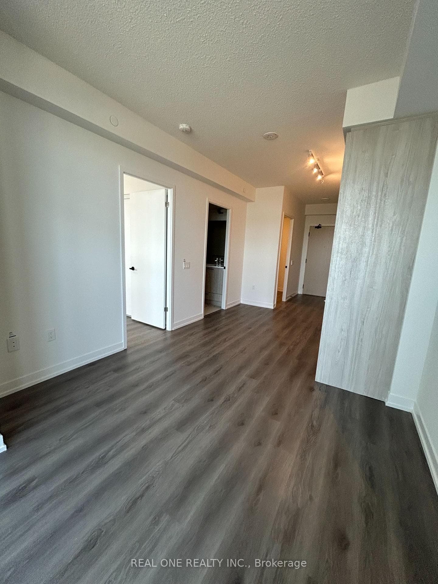225 Commerce Street Unit 3105 photo 20