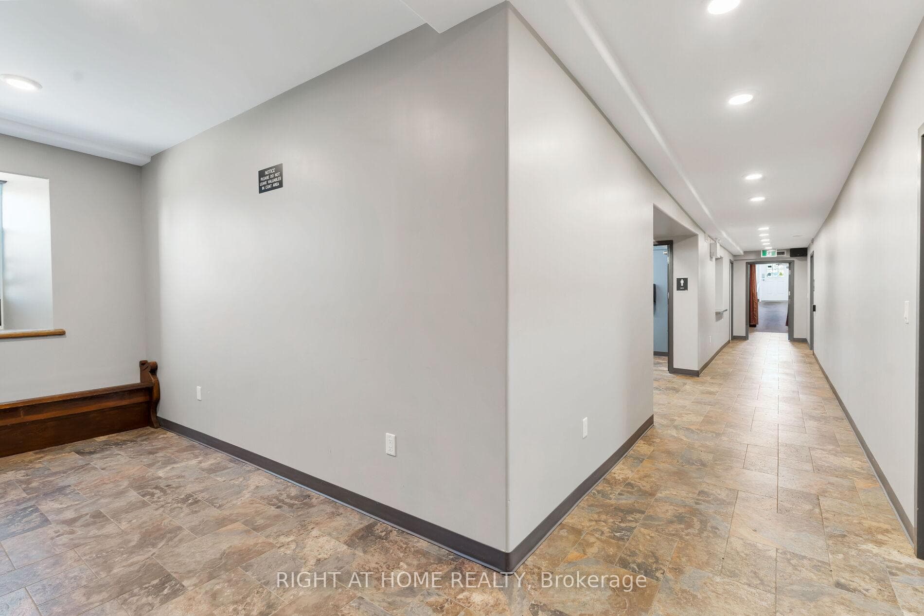 19 Albert Street photo 27