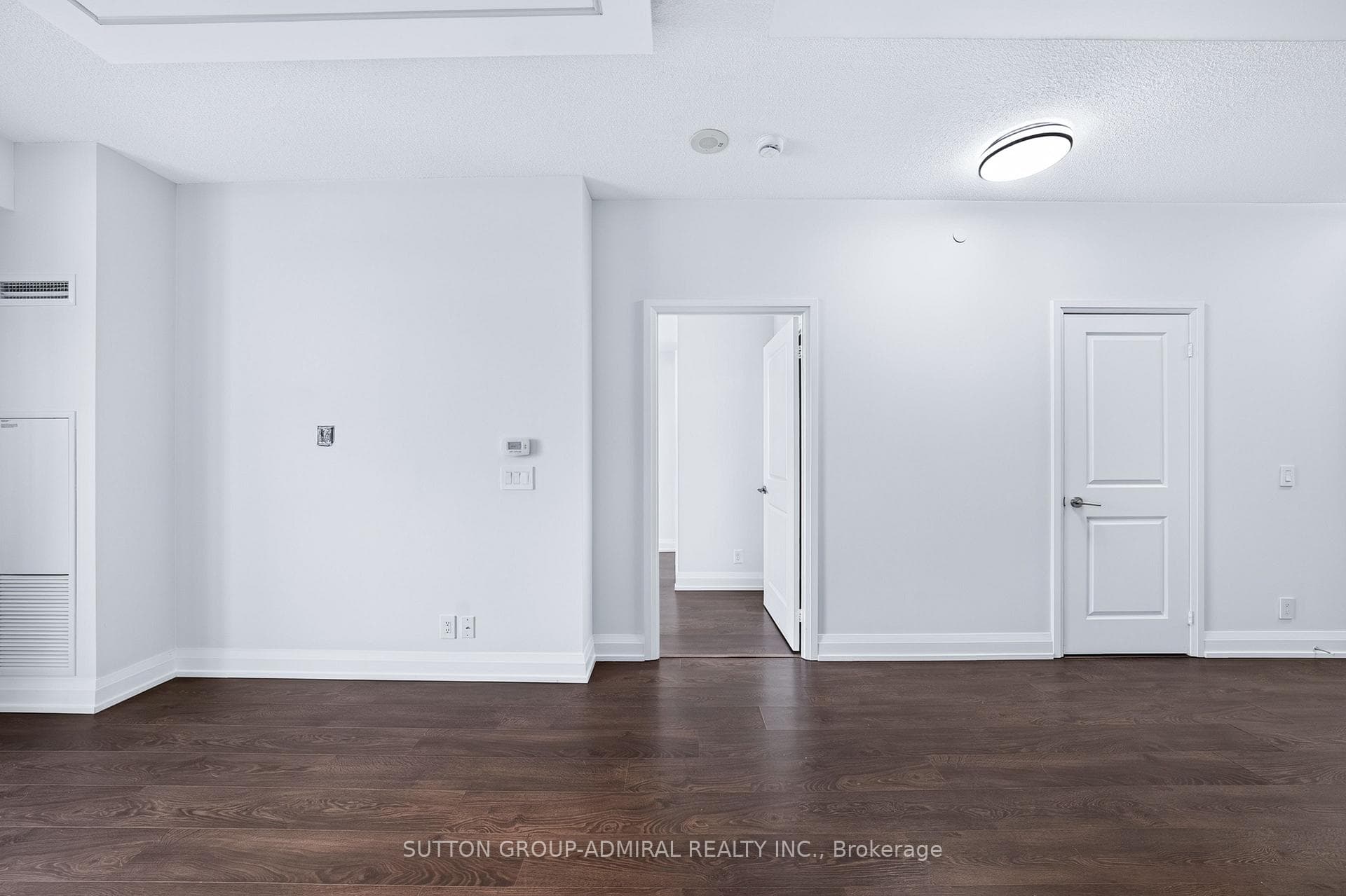 7890 Bathurst Street Unit 705 photo 26