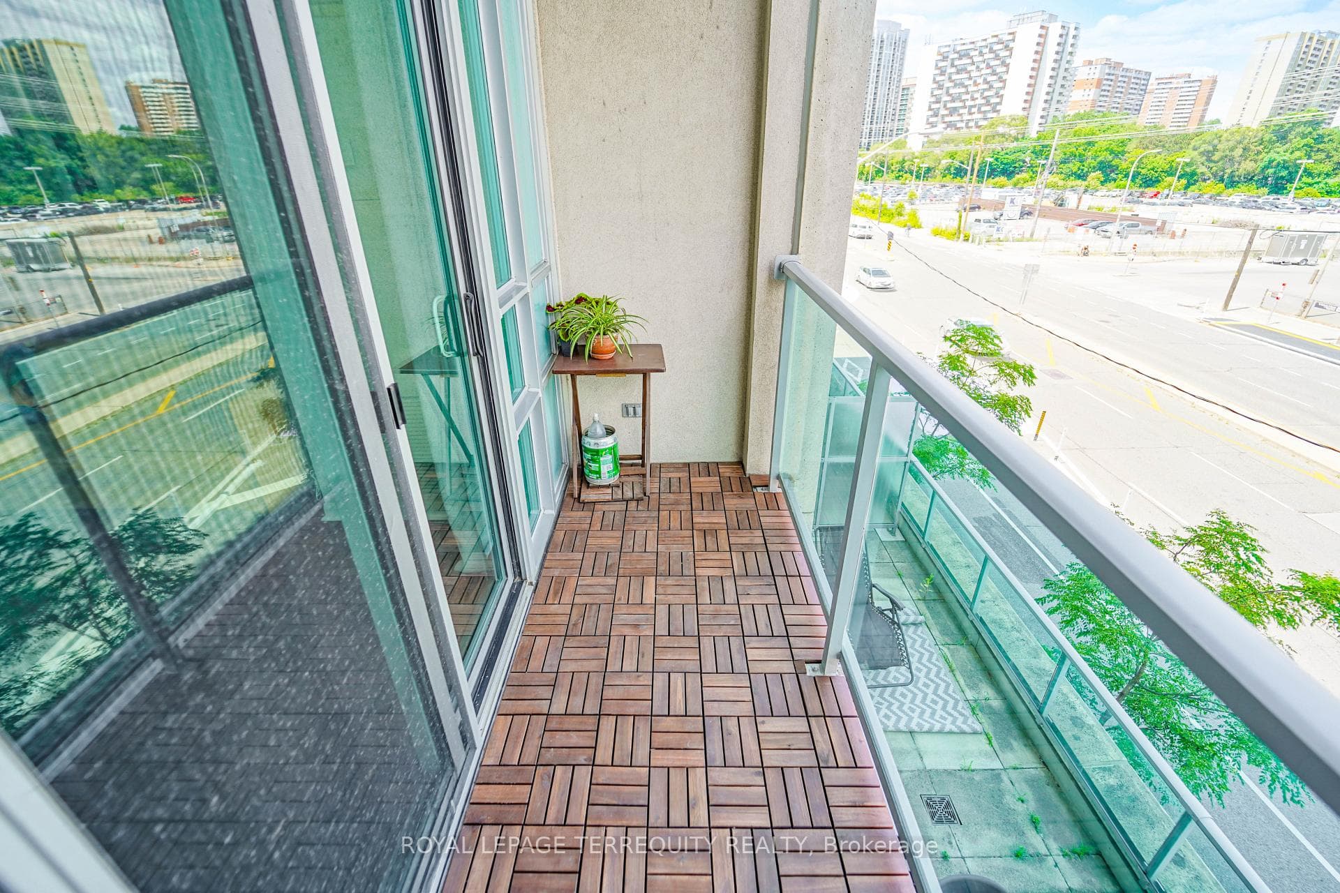 3391 Bloor Street Unit 312 photo 19
