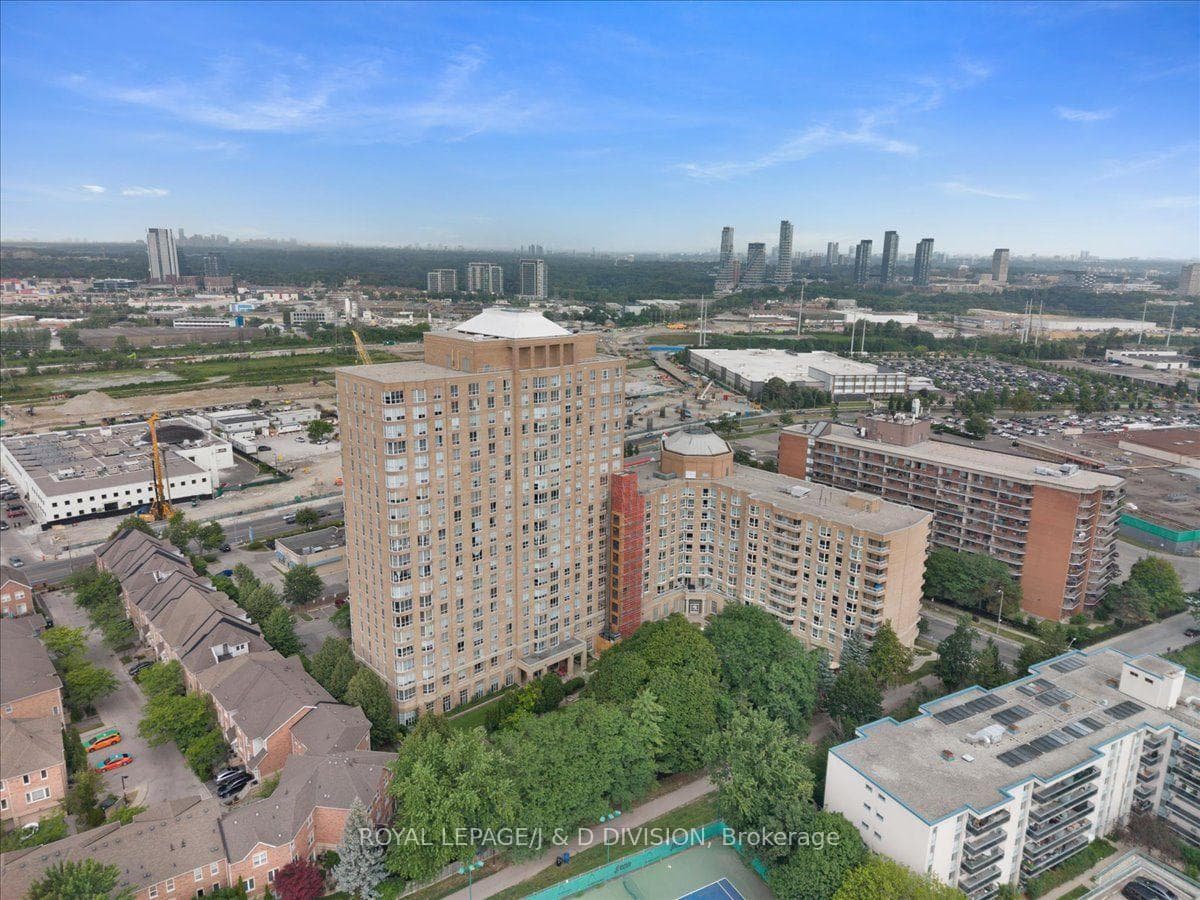 21 Overlea Boulevard Unit 1306 photo 37