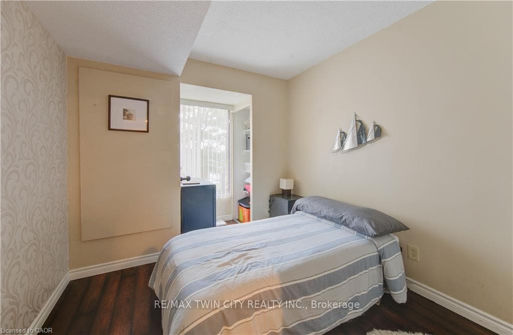 260 sheldon Avenue Unit 212 photo 23