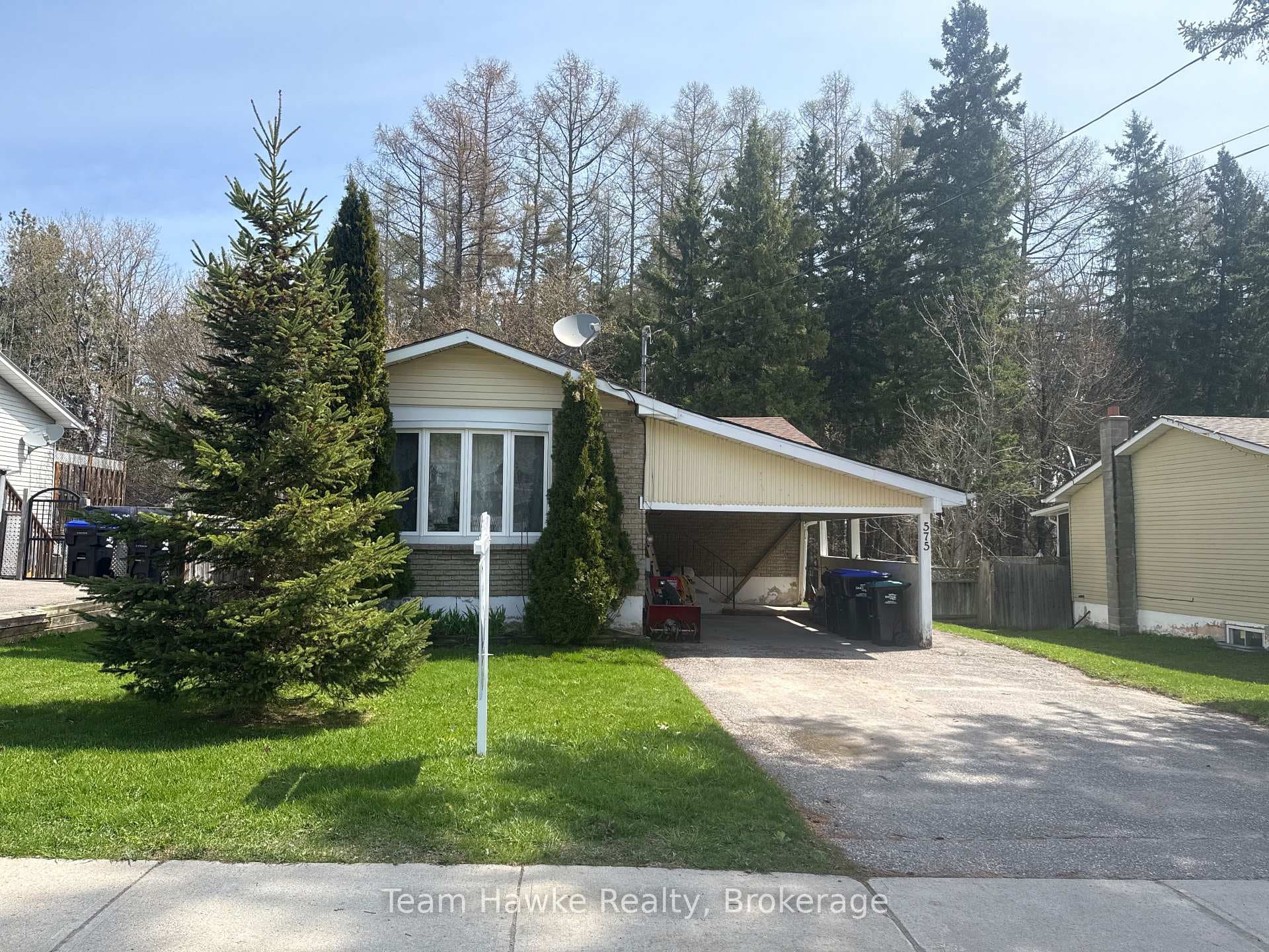 575 Simcoe Avenue photo 1