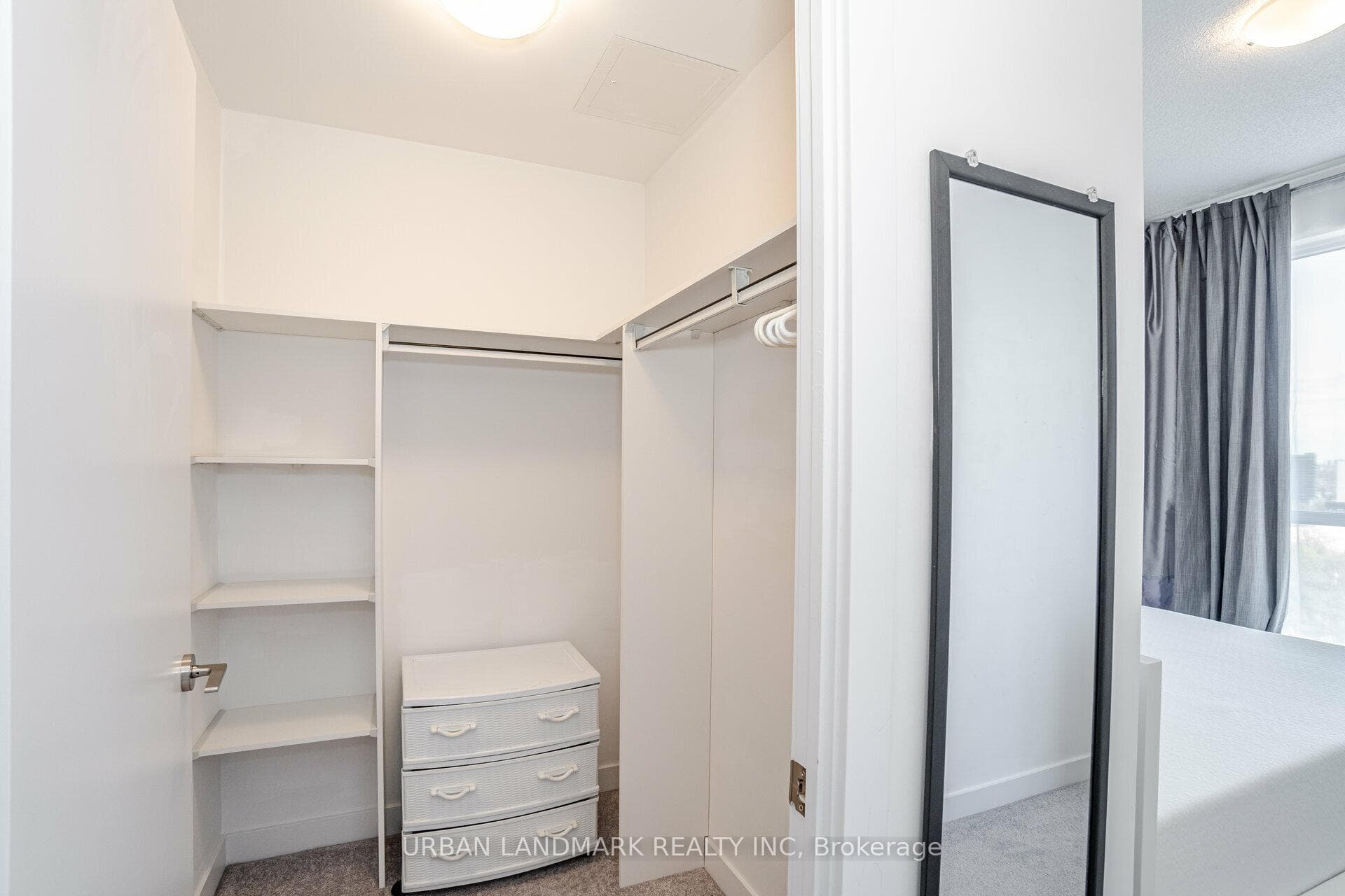 8 Trent Avenue Unit 1210 photo 12