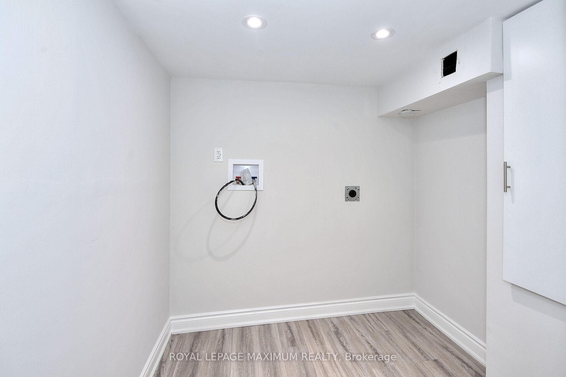 237 Beechy Drive photo 33