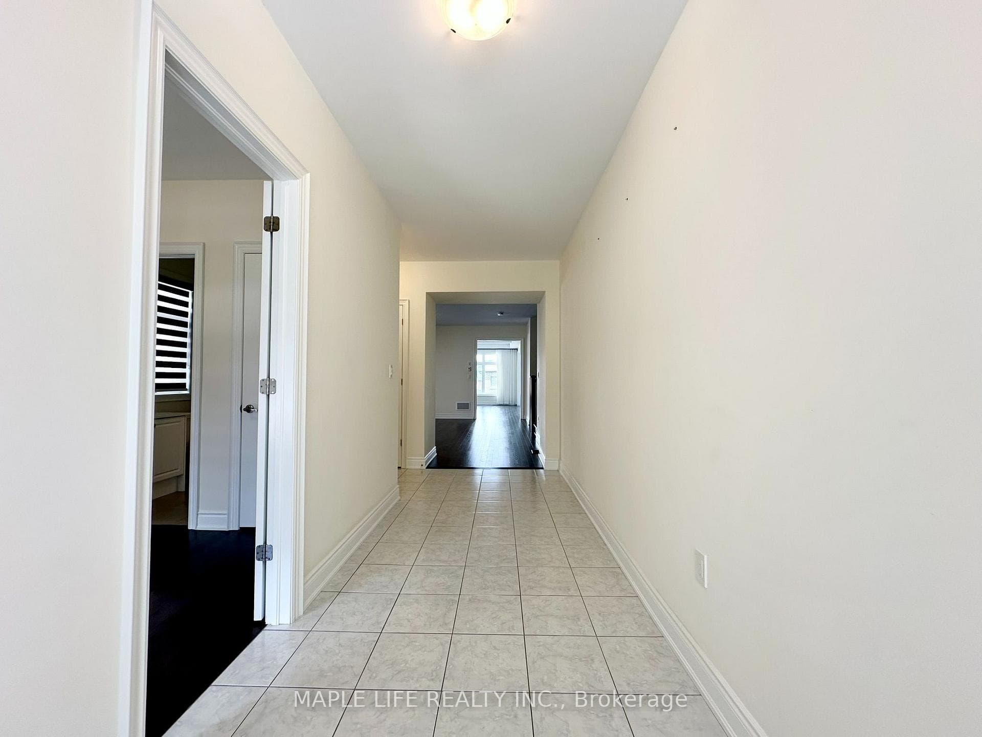162 Rowe Street photo 4