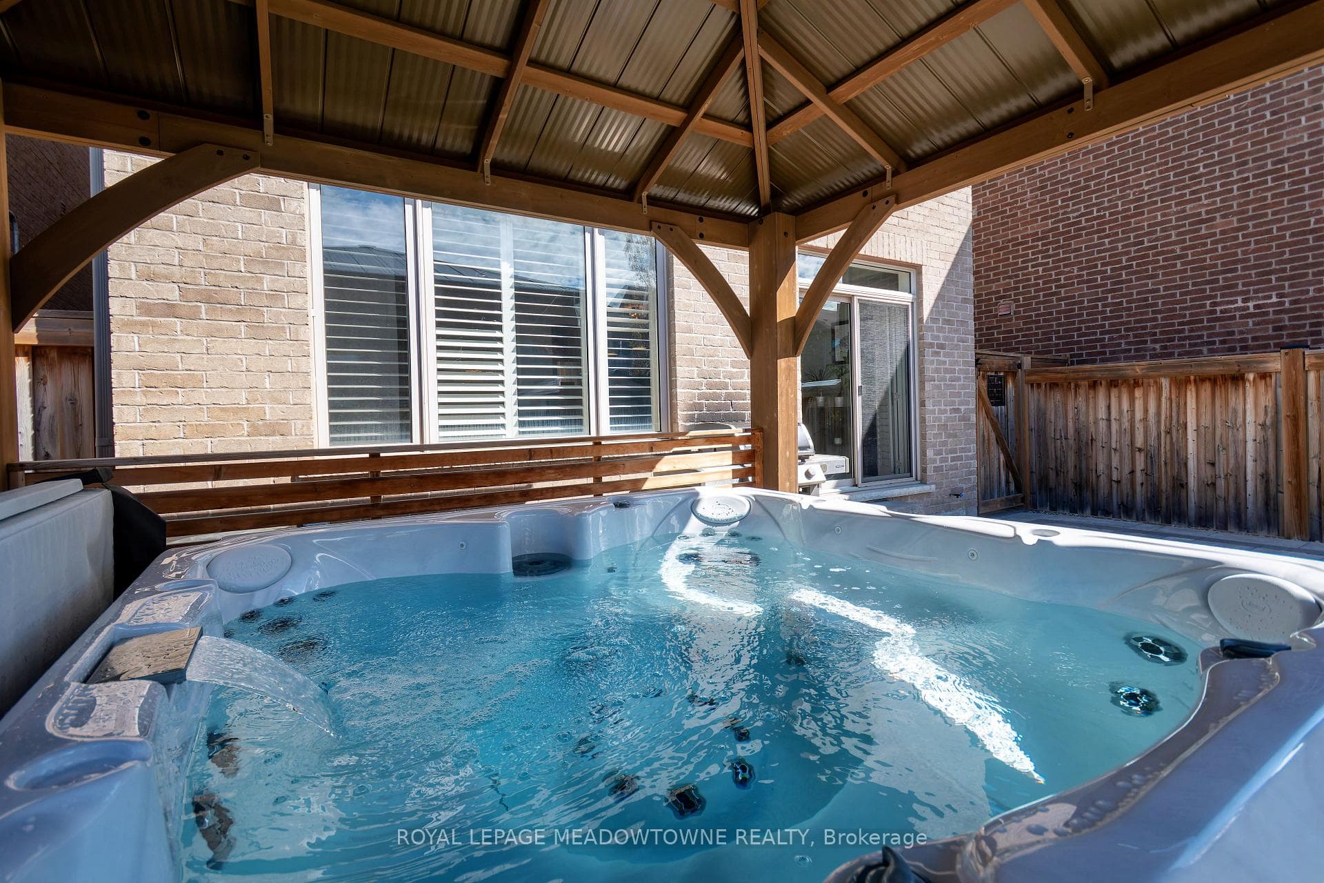 11 Cranbrook Crescent photo 15