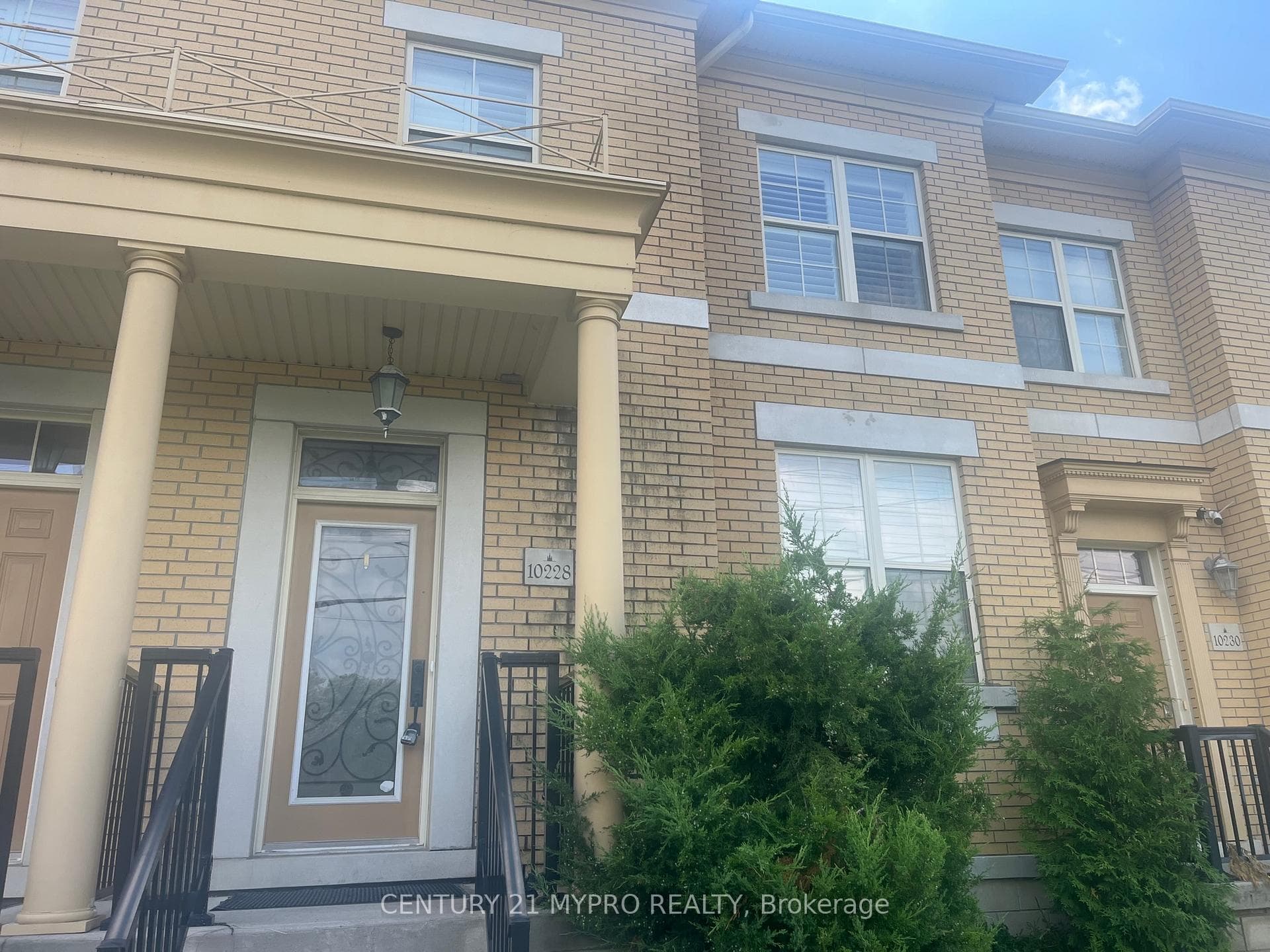 10228 Victoria Square Boulevard photo 1