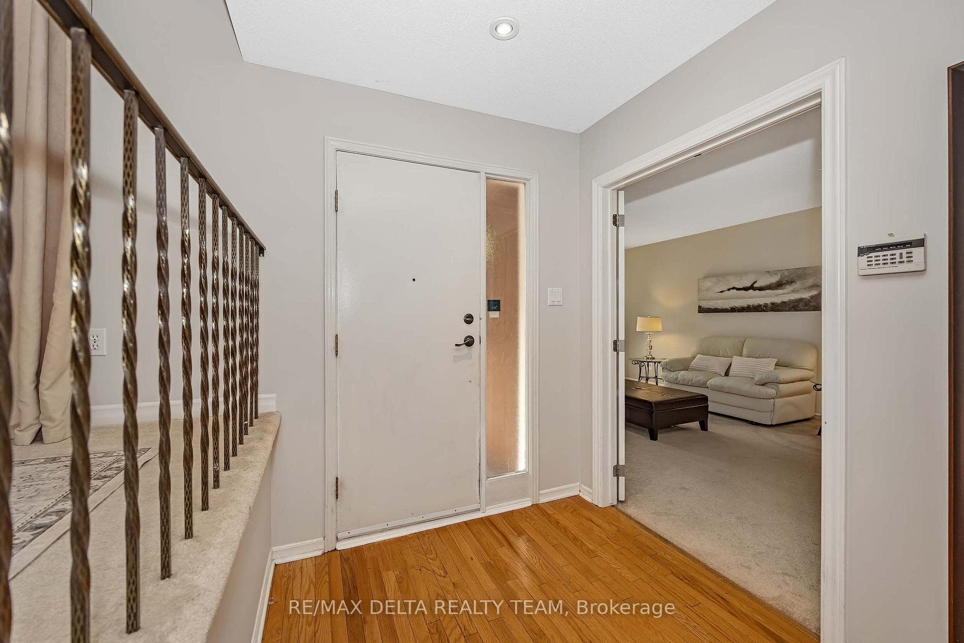 6340 Fortune Drive photo 4