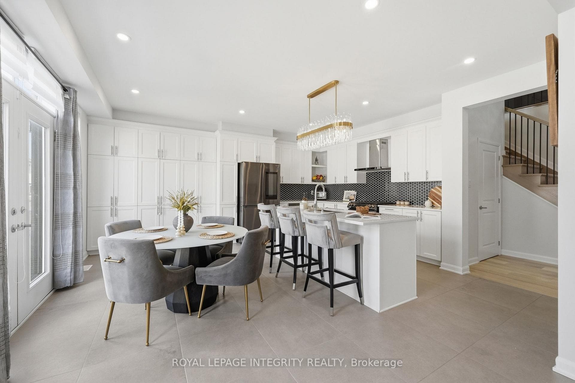90 Coco Place photo 18