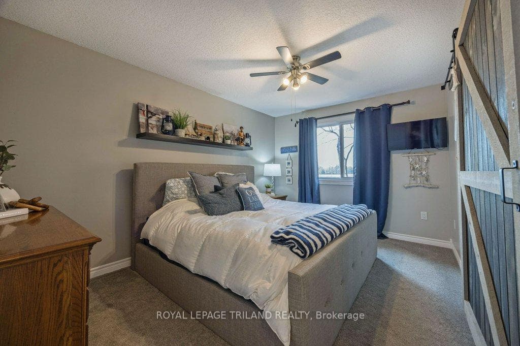 116 Angelo Drive photo 27