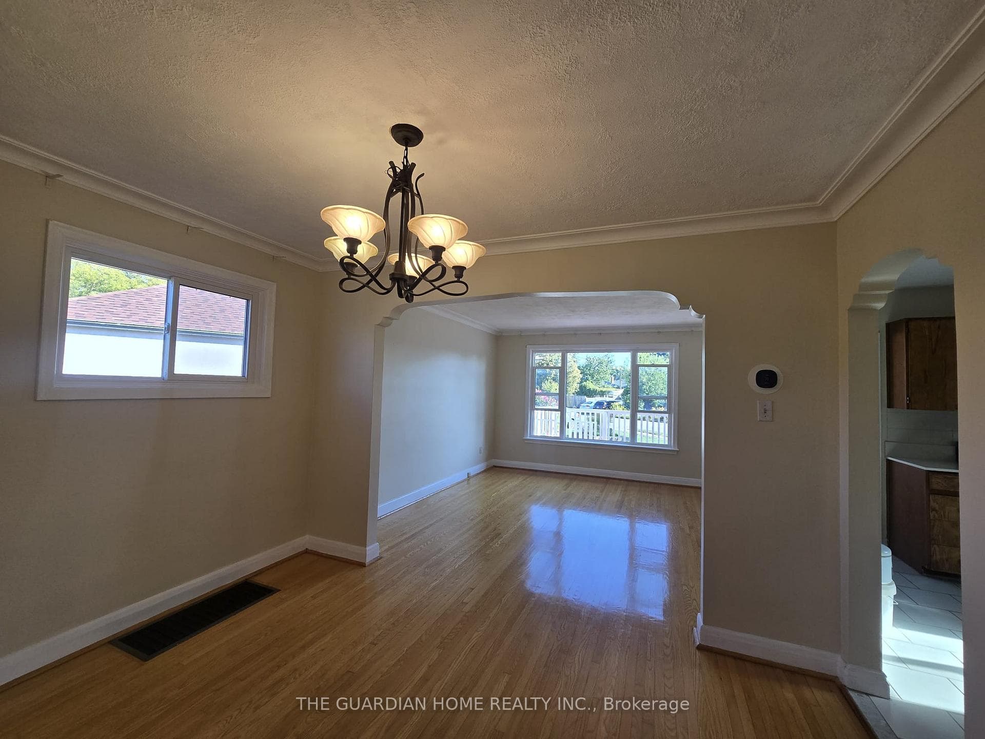 15 Princemere Crescent photo 2